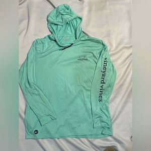 Vineyard Vines long sleeve hooded shirt